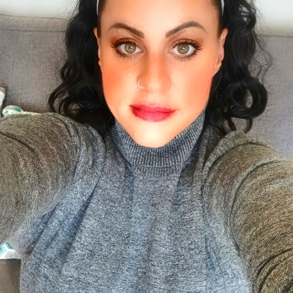 Meet your Posher, Leta - Picture 8 of 11